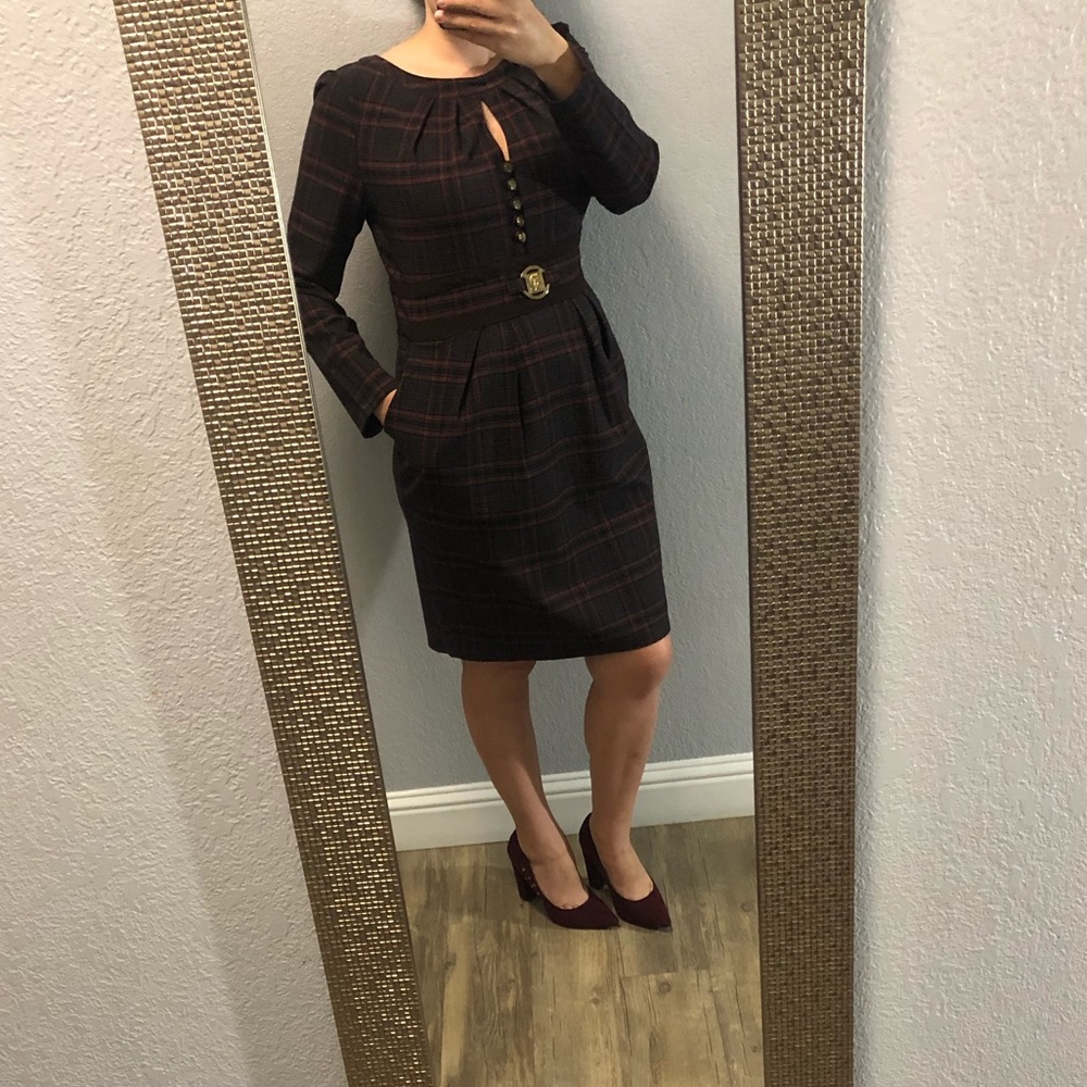 Beautiful women’s dress! - Picture 4 of 14